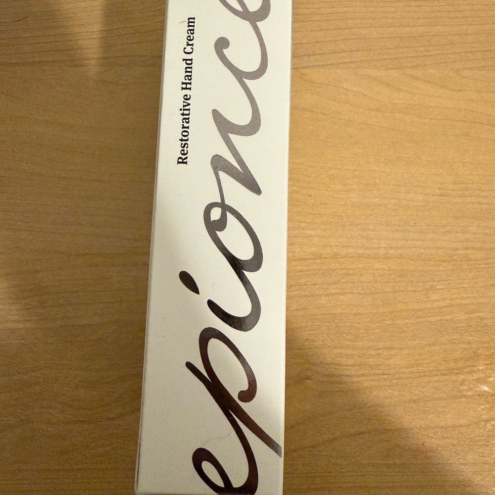 Restorative Hand Cream - White - Picture 4 of 8